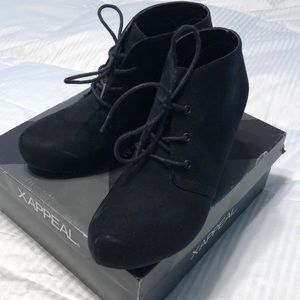 Lace up wedge bootie Xappeal
